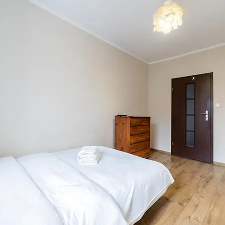 Glogowska Comfort By Bookinghost Apartamento Poznań