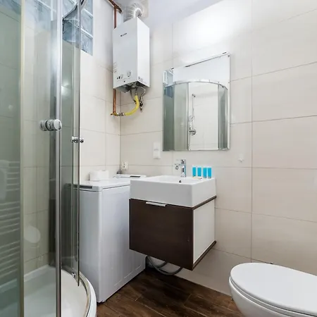 Apartamento Glogowska Comfort By Bookinghost *