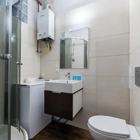 Apartament Głogowska Comfort By Bookinghost