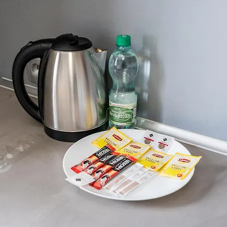 Glogowska Comfort By Bookinghost