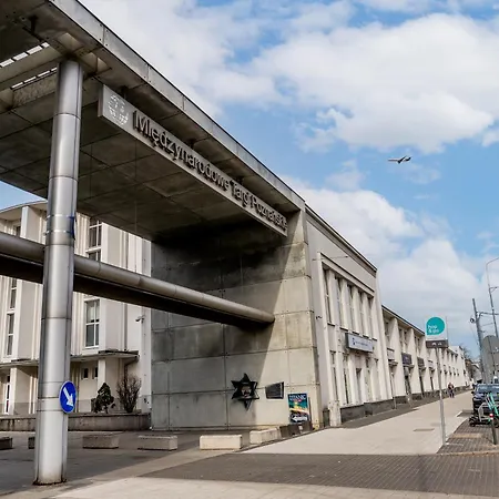 Glogowska Comfort By Bookinghost *