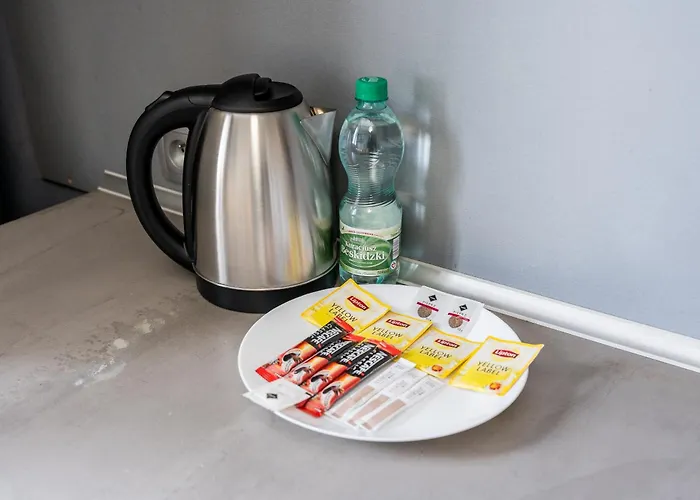 Glogowska Comfort By Bookinghost